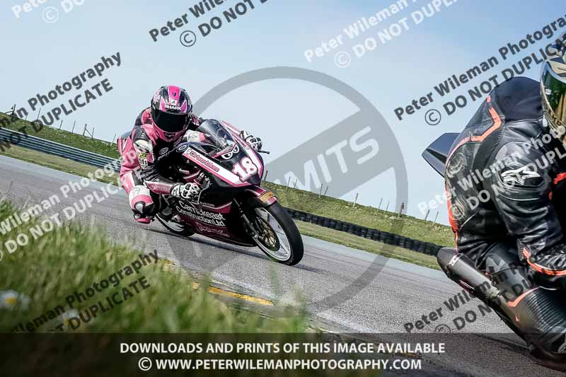 anglesey no limits trackday;anglesey photographs;anglesey trackday photographs;enduro digital images;event digital images;eventdigitalimages;no limits trackdays;peter wileman photography;racing digital images;trac mon;trackday digital images;trackday photos;ty croes